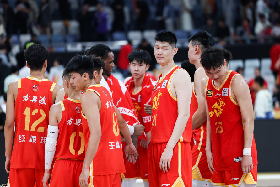 湖北男篮大捷四川,重返季后赛争夺 湖北男篮大捷四川,重返季后赛争夺