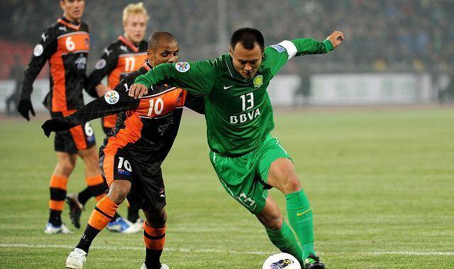 星空体育app-鸟栖砂岩主场大败湘南海洋，遭遇失利