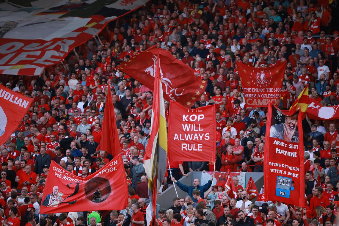 利物浦主场大胜,稳居榜首位置 利物浦主场大胜,稳居榜首位置