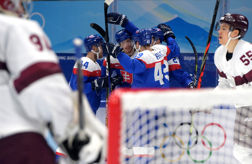 星空体育官网-斯洛伐克队斩获拉脱维亚队，士气高涨